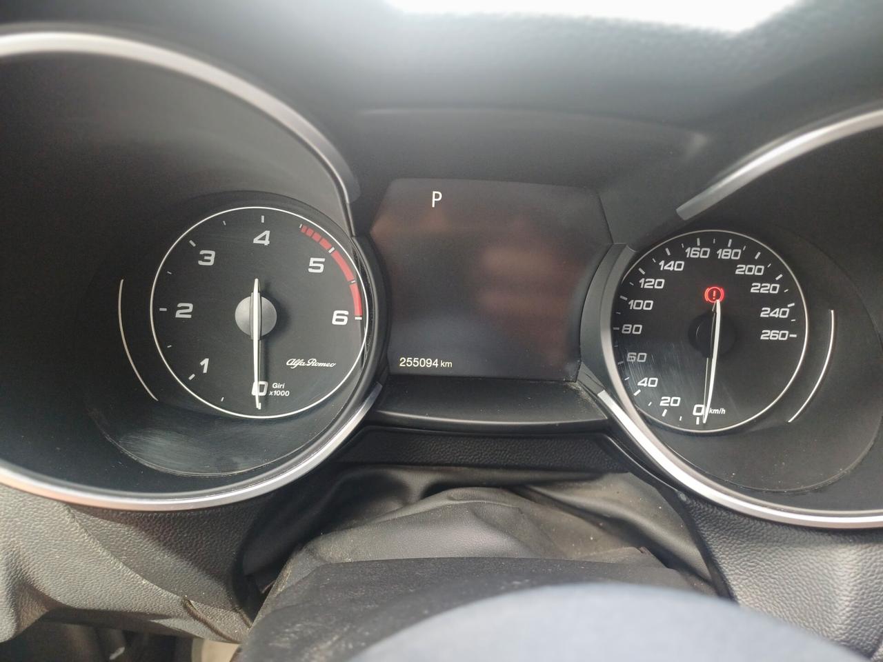 Alfa Romeo Stelvio 2.2 Turbodiesel 190 CV AT8 RWD Executive AUTO CERTIFICATA ROMWEO