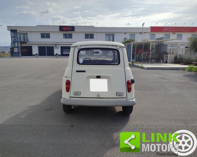 RENAULT R 4 R4