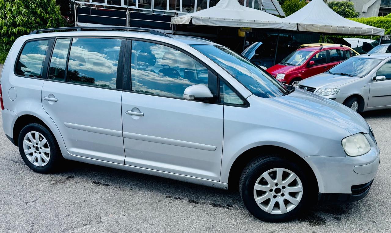 Volkswagen Touran 1.9 TDI 105CV Trendline 7 posti