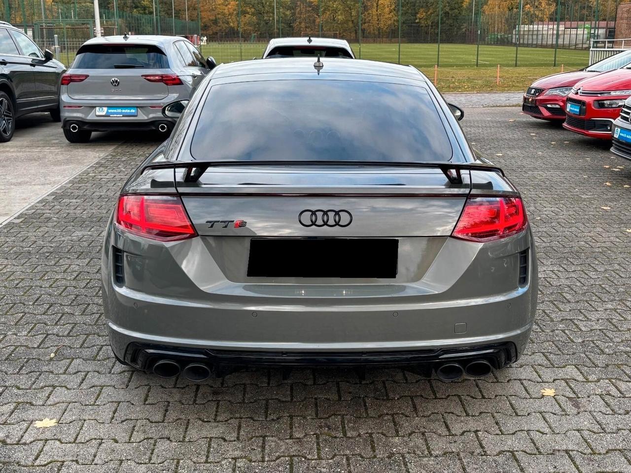 Audi TT TTS Coupé TFSI quattro S tronic