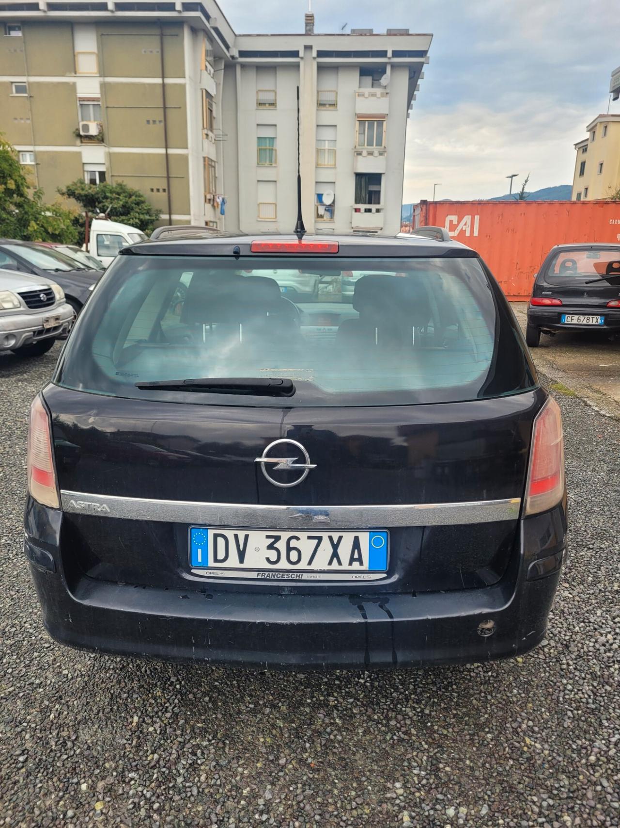 Opel Astra 1.6 16V S.W. BENZINA GPL