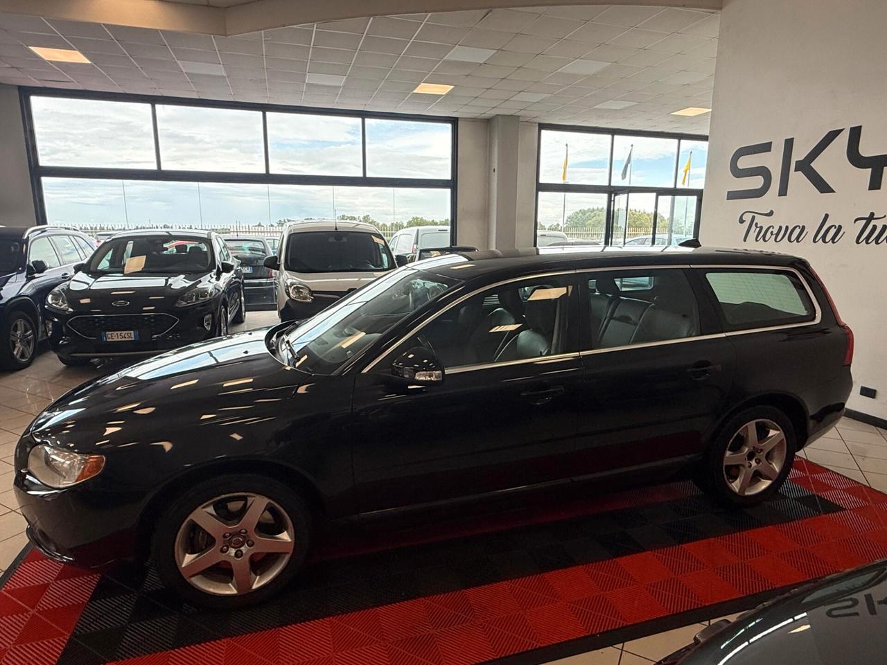 Volvo V70 2.4 D5 Geartronic Summum