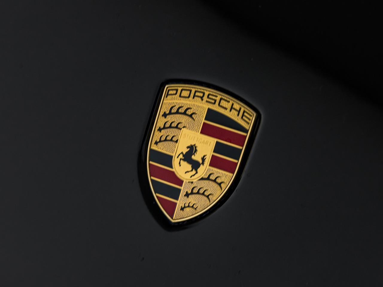 Porsche 911 coupe 3.0 carrera 4s auto