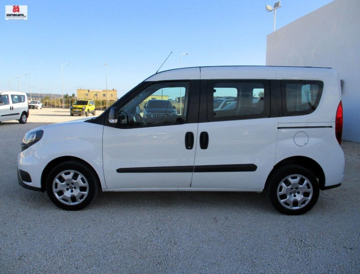 FIAT Doblò 1.6 MJT 95CV Easy 2018 AUTOVETTURA