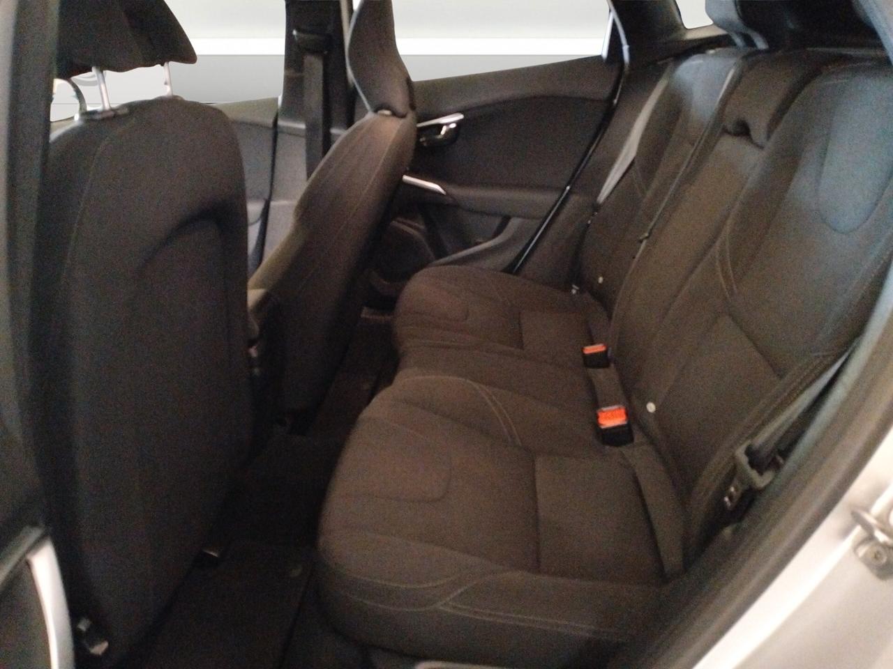 Volvo V40 D2 Geartronic Business