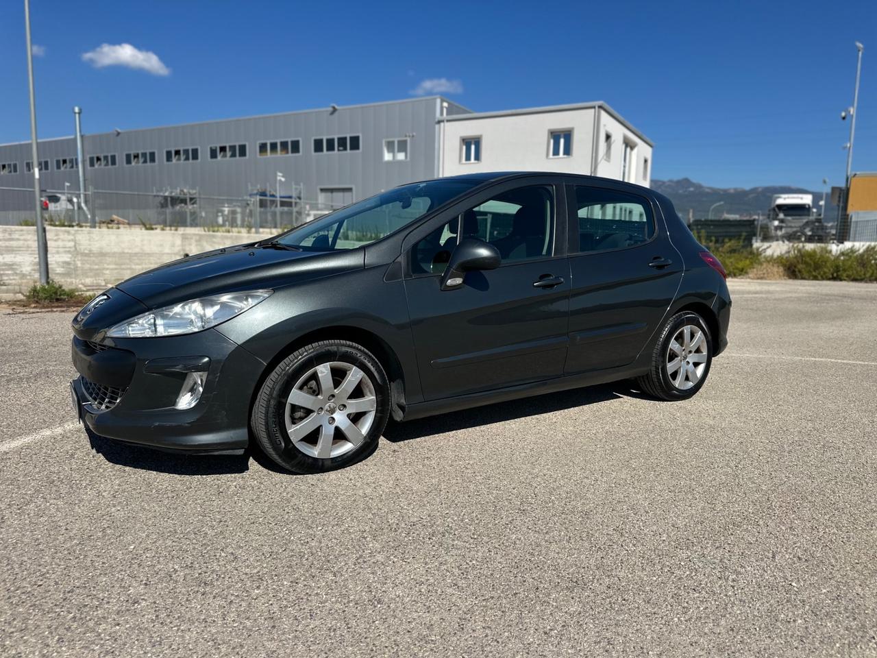 Peugeot 308 1.6 HDi 110CV 5p. Tecno (6 Marce)