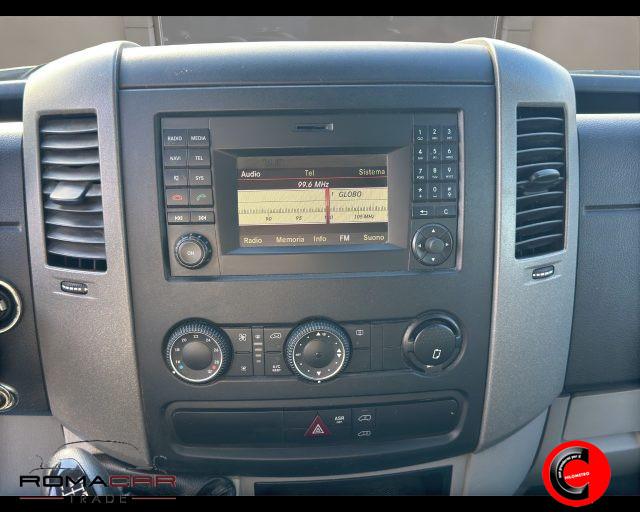 VOLKSWAGEN Crafter 30 2.0 TDI 136CV PM-TN Furgone