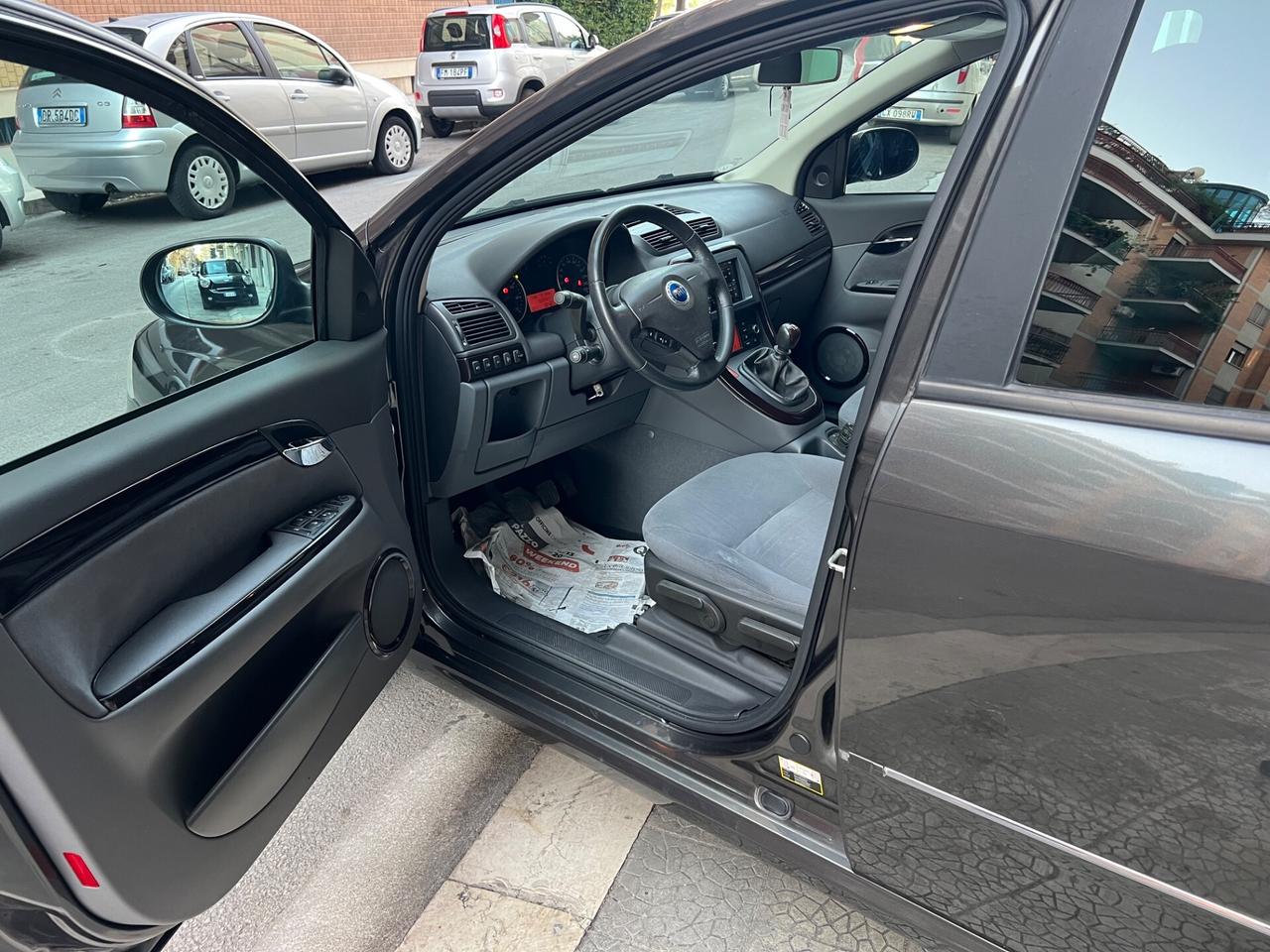 Fiat Croma 1.9 Multijet Emotion
