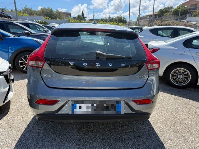 VOLVO V40 D2 'eco' Momentum