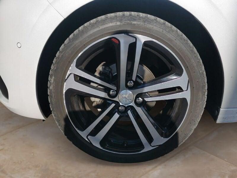 Peugeot 208 PureTech Turbo 110 EAT6 S&S 5 porte GT Line