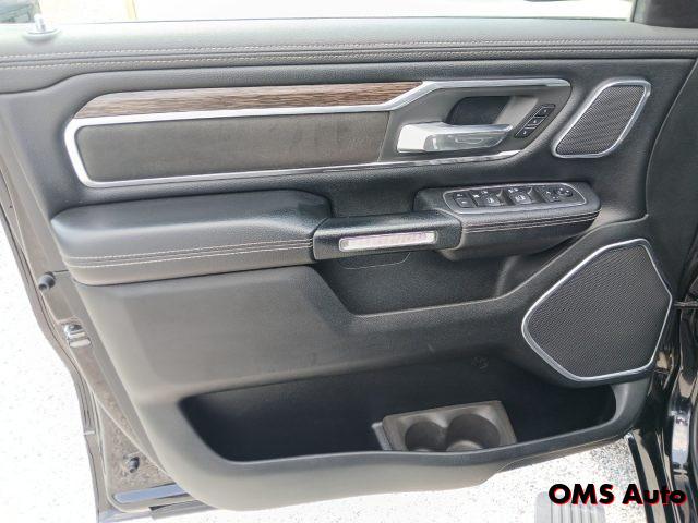 DODGE RAM 1500 5.7 GPL V8 Laramie Chrome N1