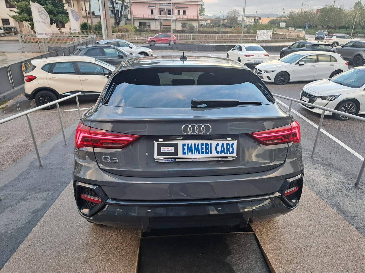 AUDI Q3 SPB 2.0 TDI 150 CV BUSINESS S-TRONIC