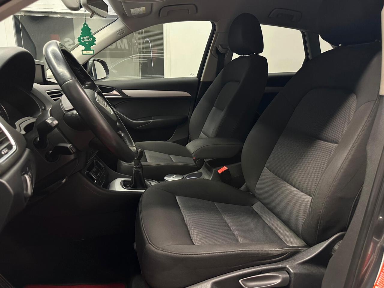 Audi Q3 2.0 TDI 120 CV Sport