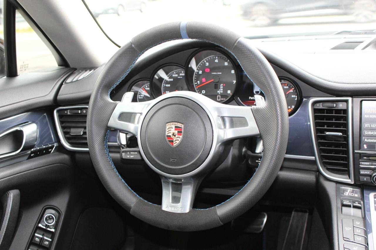 Porsche Panamera 3.6 4