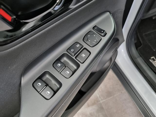HYUNDAI Kona 1.0 T-GDI Xpossible