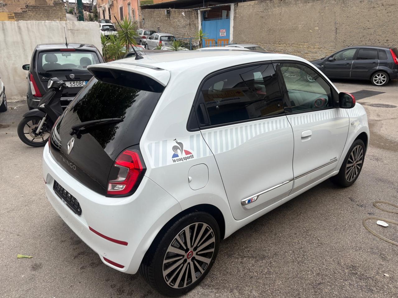 Renault Twingo le coq sportif