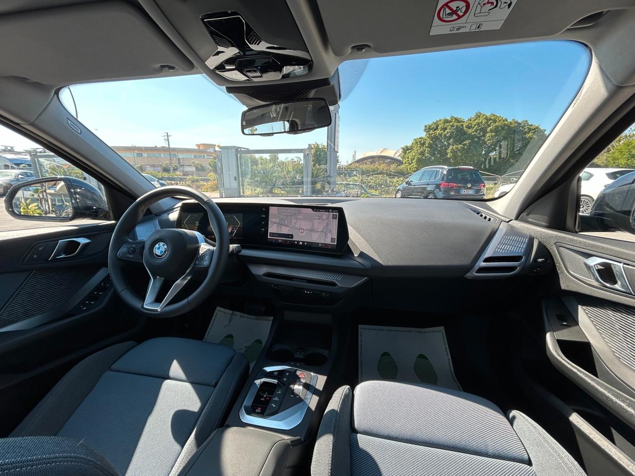 BMW 118d auto KM 0