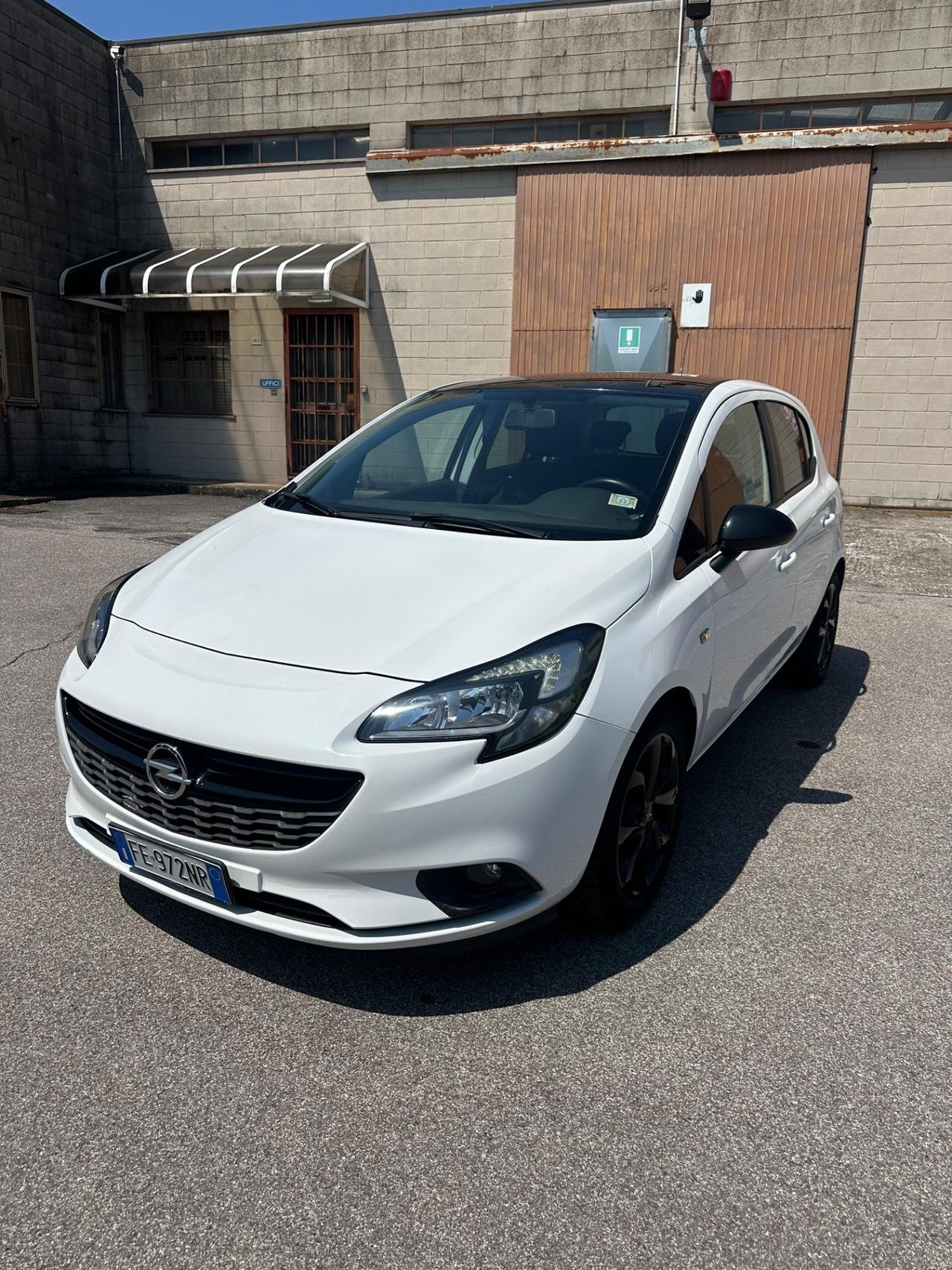 Opel Corsa 1.4 90CV GPL Tech 5 porte Neopatentati