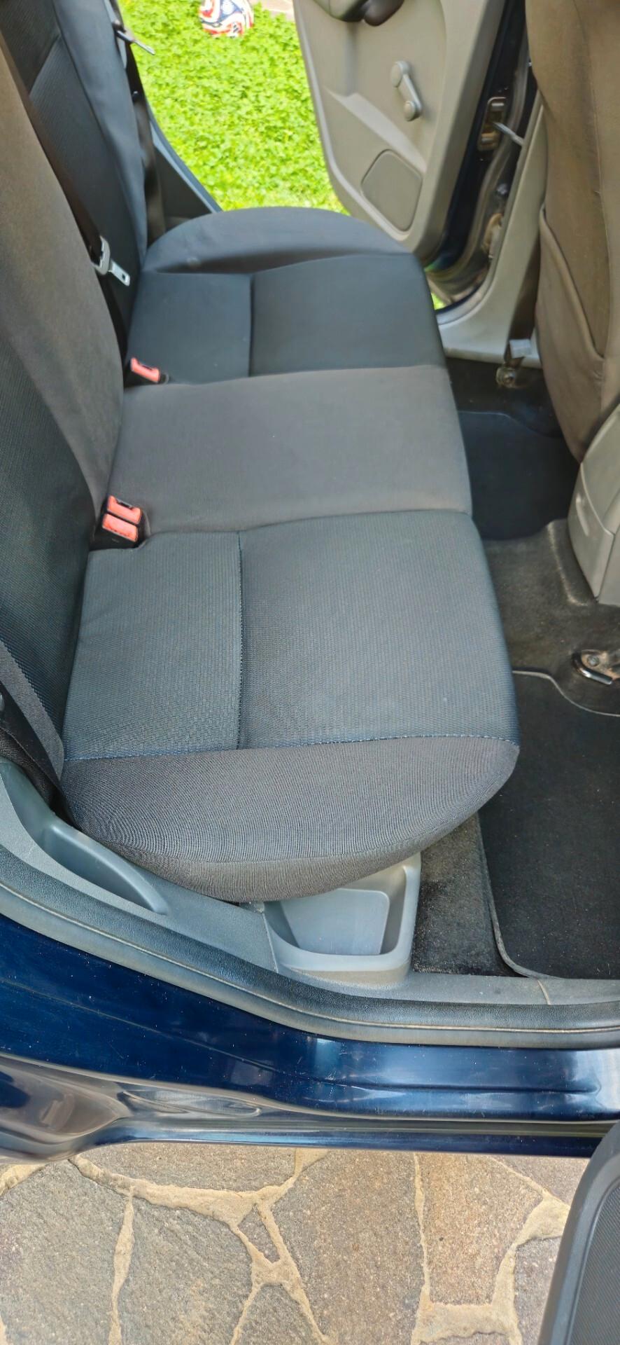 Ford Focus 1.6 BENZINA NEOPATENTATI