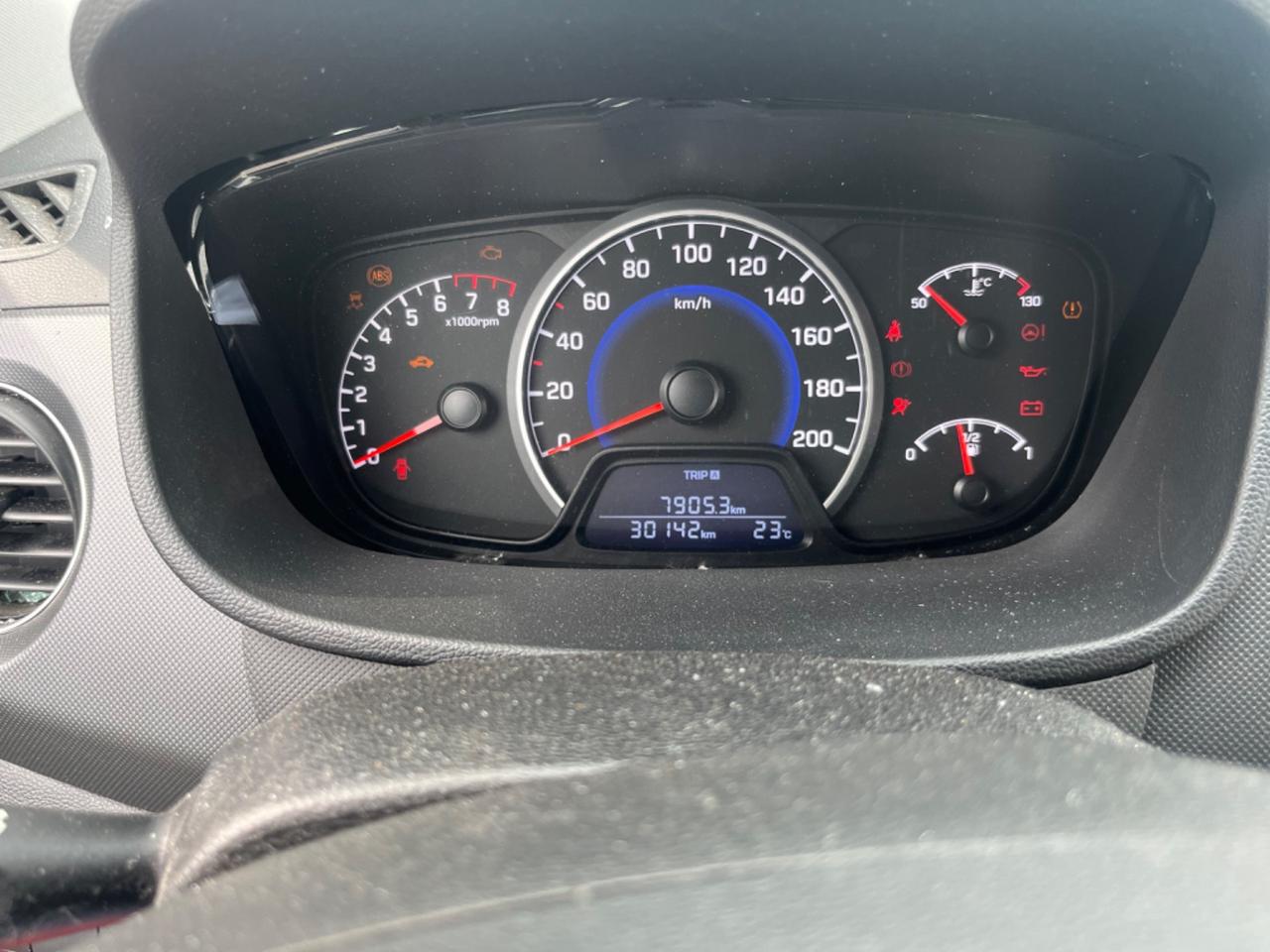 Hyundai i10 1.0 MPI 2019 sinistrata