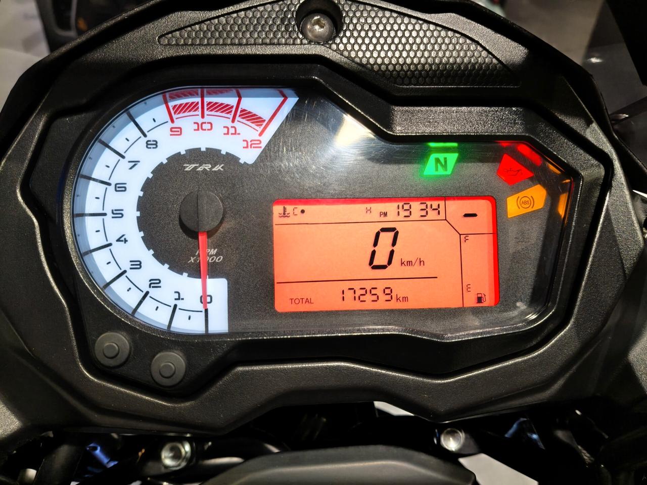 Benelli TRK 502 X