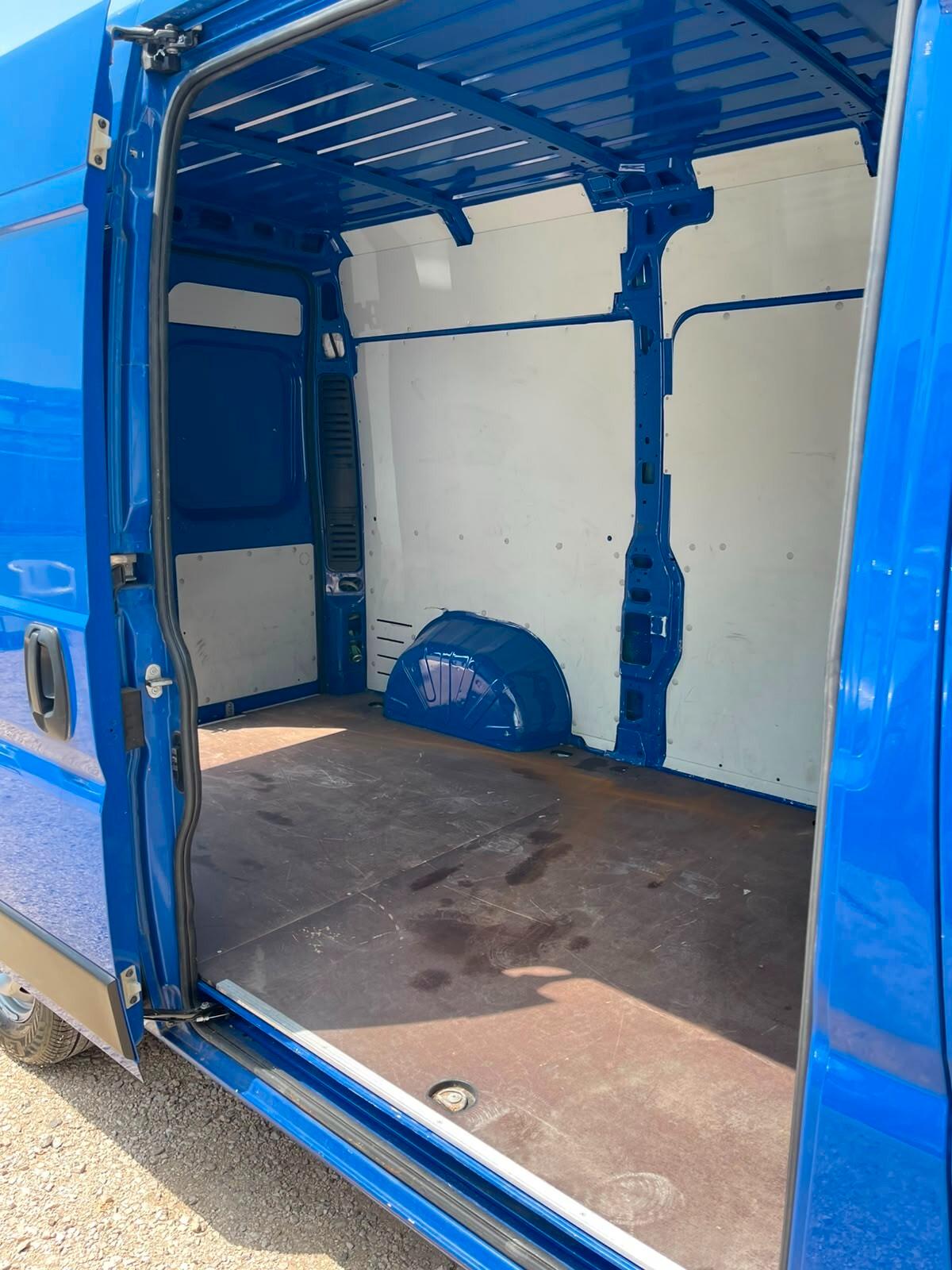 FIAT DUCATO 33 2.3cc Multijet 120cv MH2 E6D