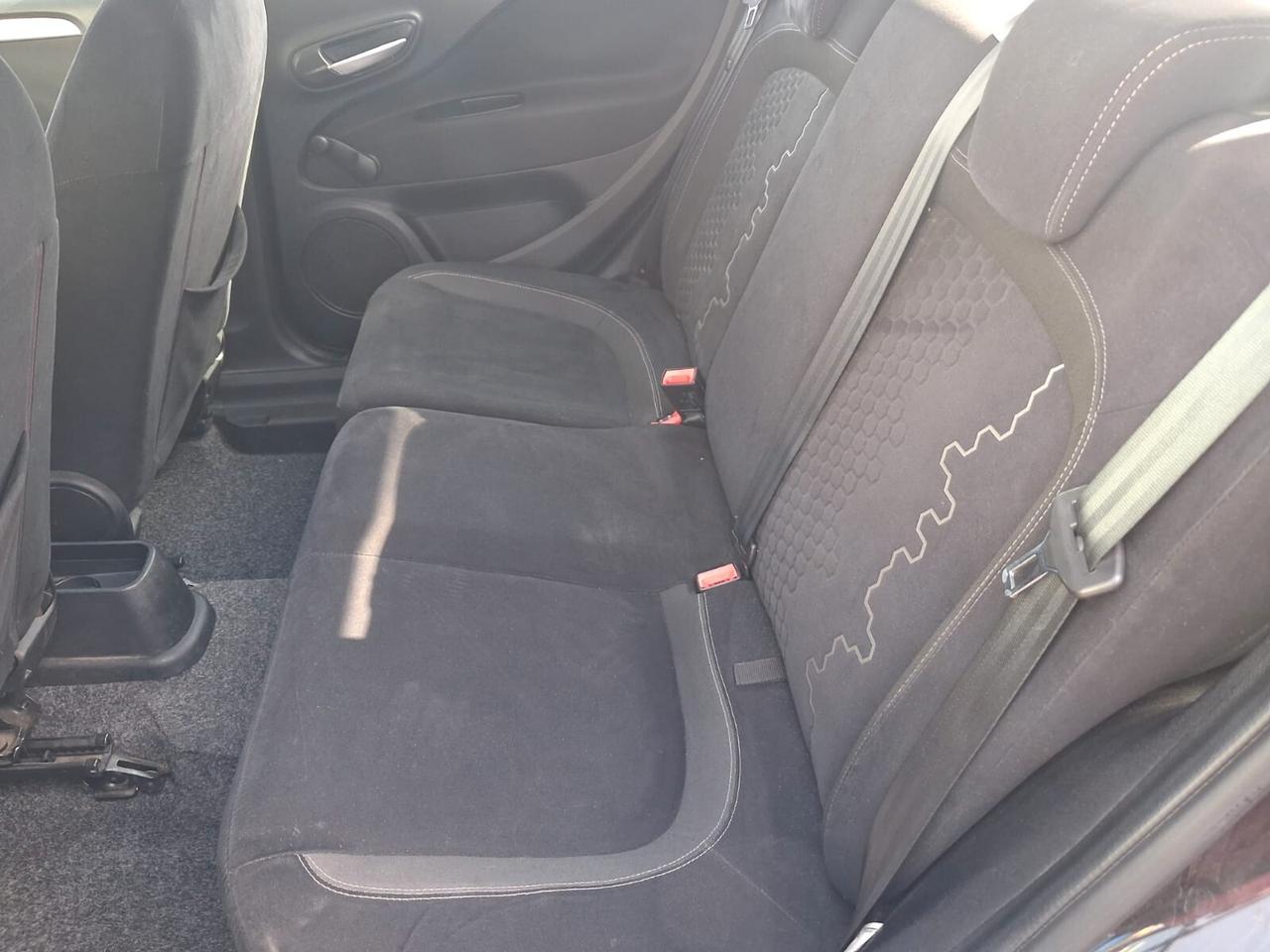 Fiat Punto 1.4 8V 5 P GPL Lounge