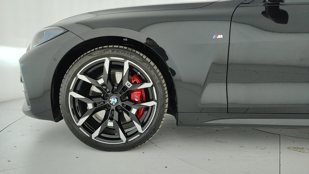 BMW Serie 4 G22 LCI 2024 Coupe - 420d Coupe mhev 48V xdrive MSport Pro auto