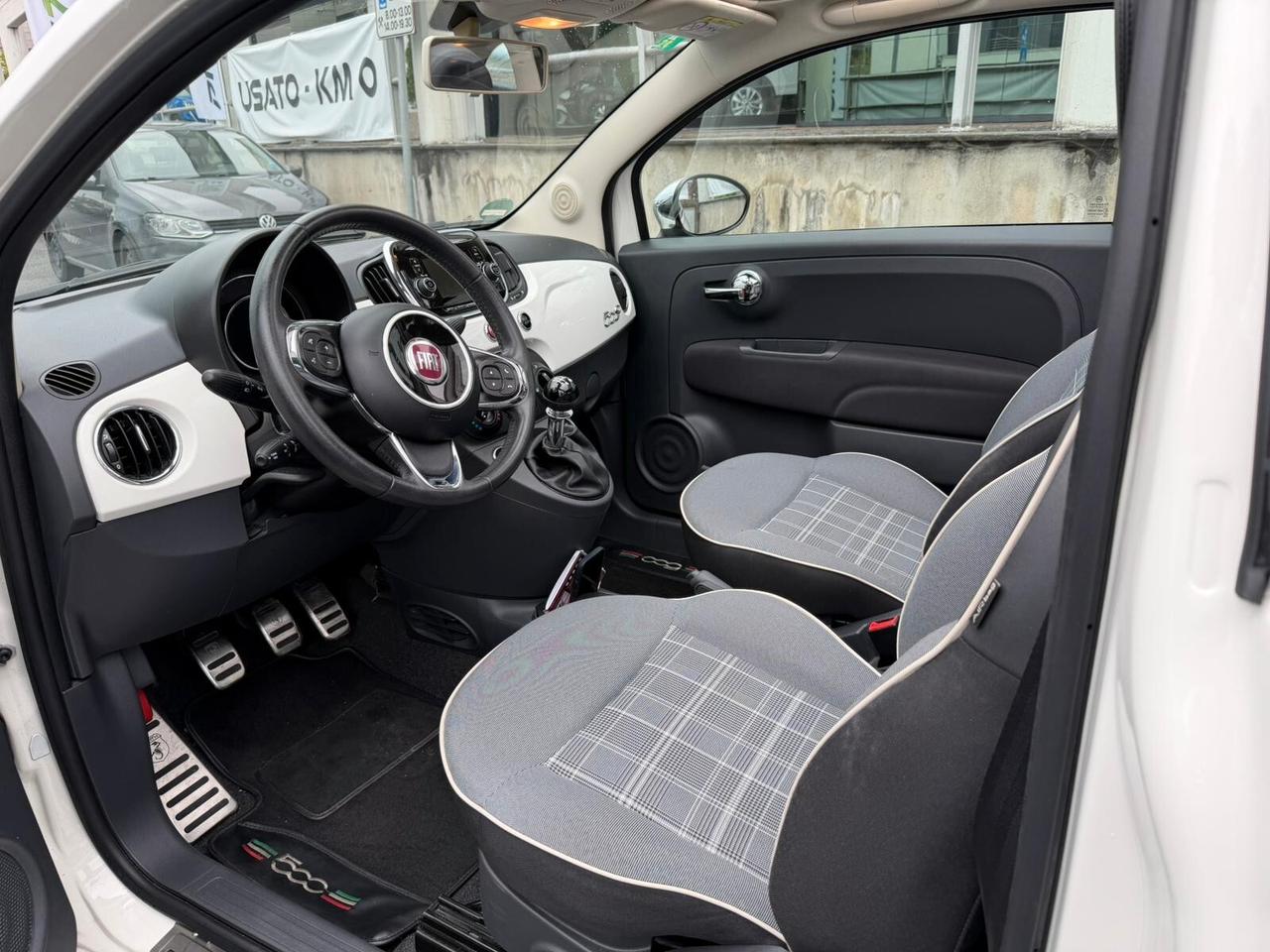 Fiat 500 C 0.9 TwinAir Turbo 85 CV Lounge