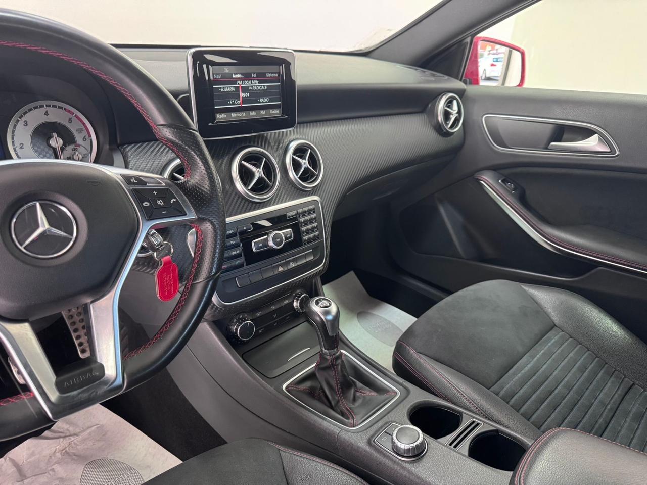Mercedes-benz A 180 d Premium-AMG-GARANTITA-2015