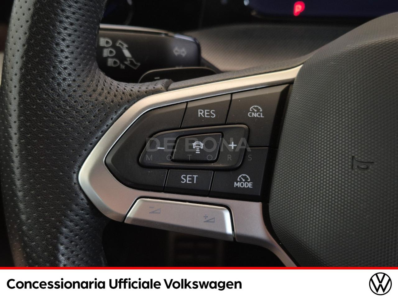 Volkswagen Golf 2.0 tdi r-line plus 150cv dsg