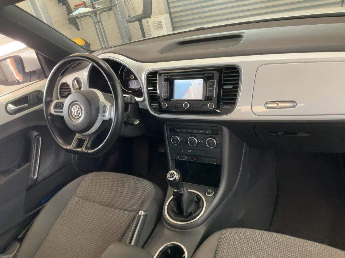 Volkswagen Maggiolino Cabrio 1.6 TDI Design