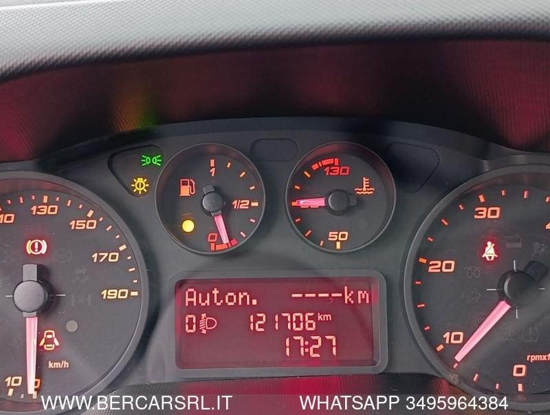 Iveco Daily Daily 35S12D 2.3 HPT PL-DC Cabinato