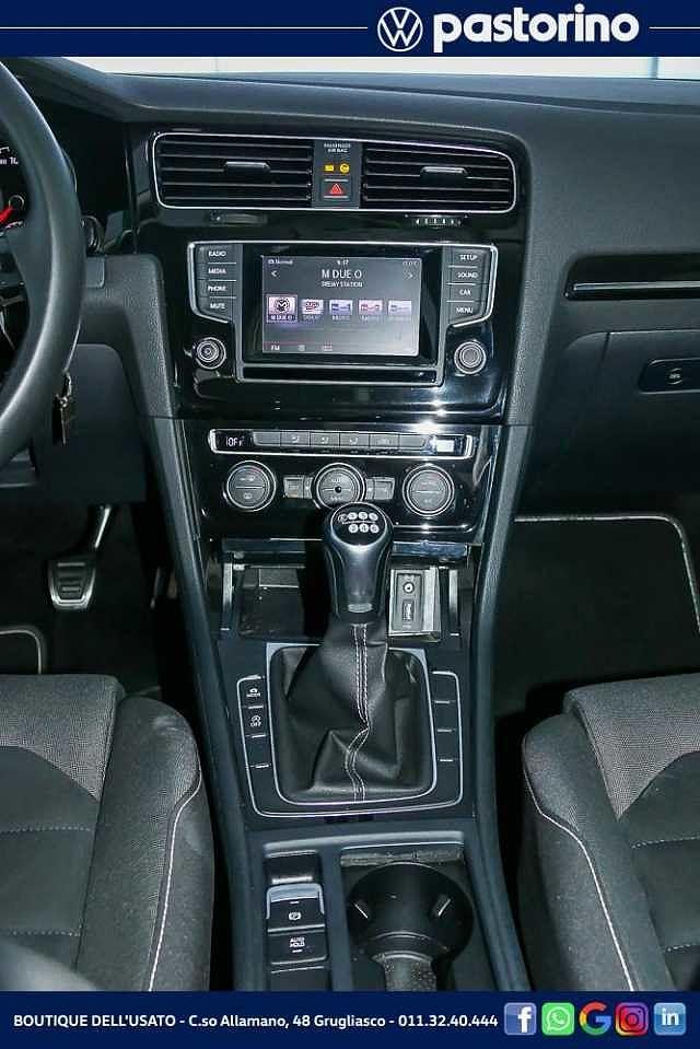 Volkswagen Golf 2.0 TDI 5p. Highline - Rear Assist