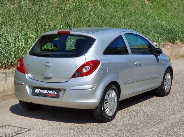 Opel Corsa 1.2 GPL 3 porte Sport Neopatentati