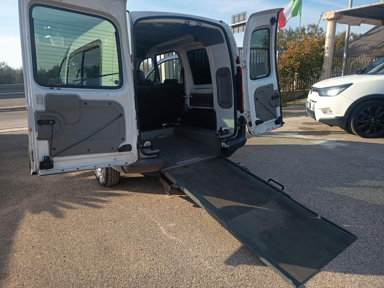 Renault Kangoo Trasporto Disabili