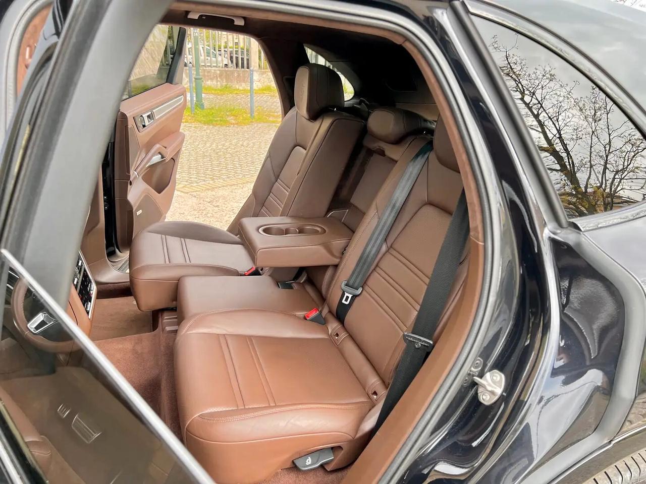 Porsche Cayenne 4.0 V8 Turbo