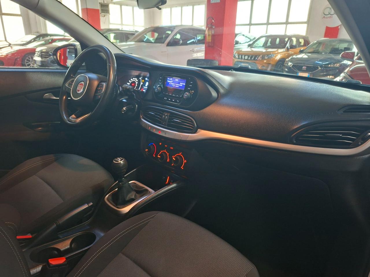 Fiat Tipo 1.4 SW Lounge 79000KM!! C.LEGA BLUETOOTH