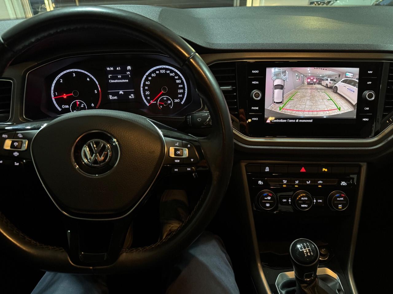 Volkswagen T-Roc 1.6 TDI SCR Business BlueMotion Technology