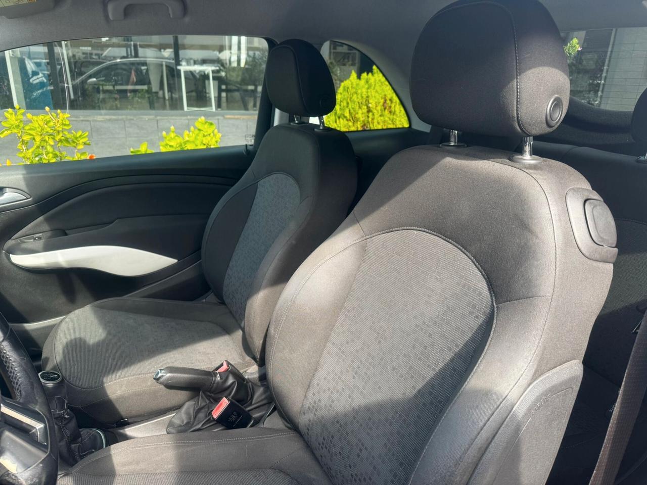 Opel Adam 1.2 70 CV Glam