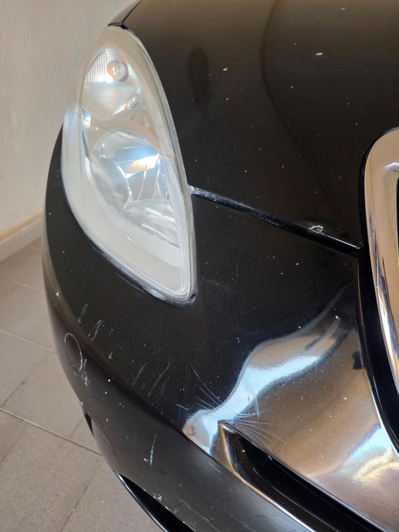 Lancia Ypsilon 1.2 Argento