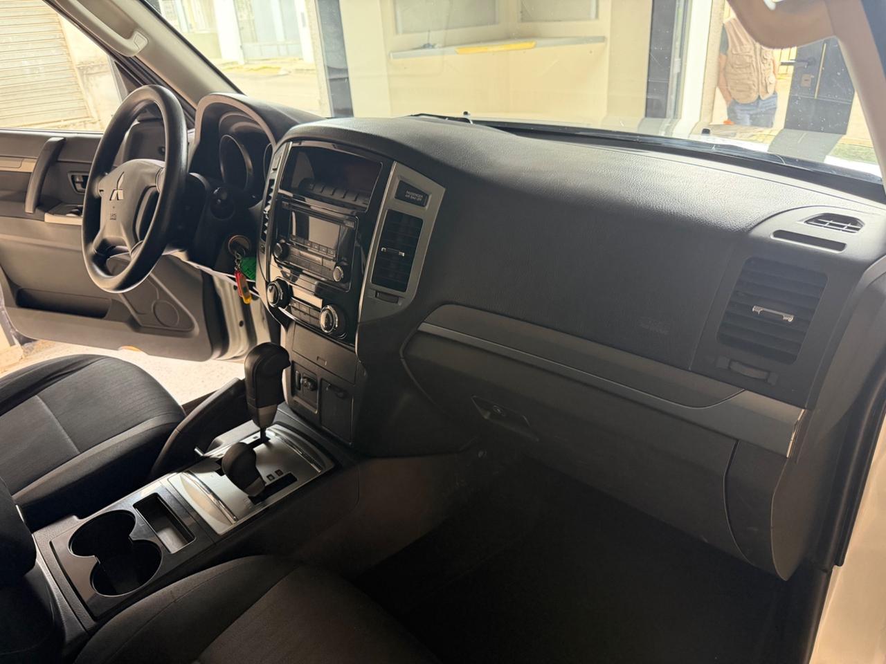 Mitsubishi Pajero 3.2 DI-D 16V aut. 5p. One/Hundred DPF