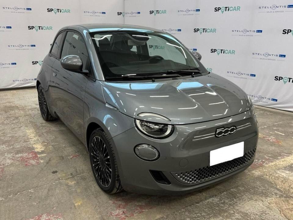 Fiat 500 500e 42 kWh Icon