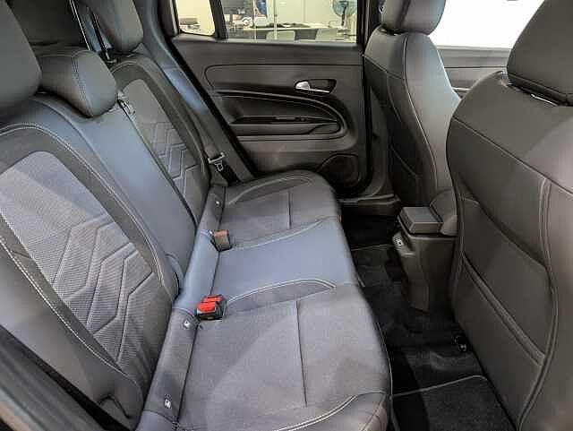 Jeep Avenger Summit 1.2 Hybrid