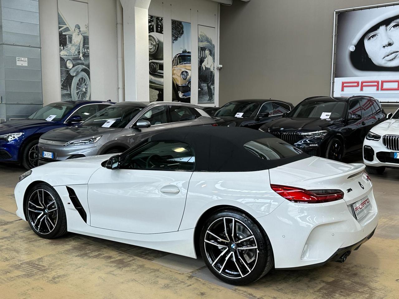 BMW Z4 sdrive 20i Msport Auto-19"-Harman/K-Head Up-FULL