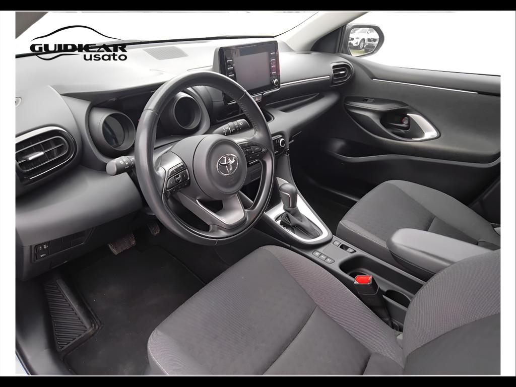 TOYOTA Yaris IV 2020 - Yaris 1.5h Trend