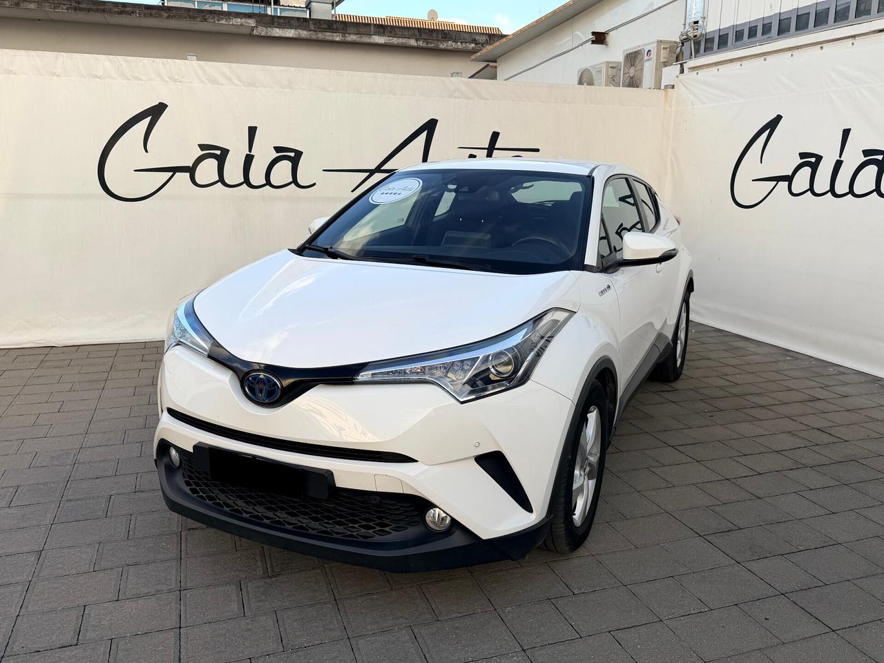 Toyota C-HR 1.8 Hybrid E-CVT Trend