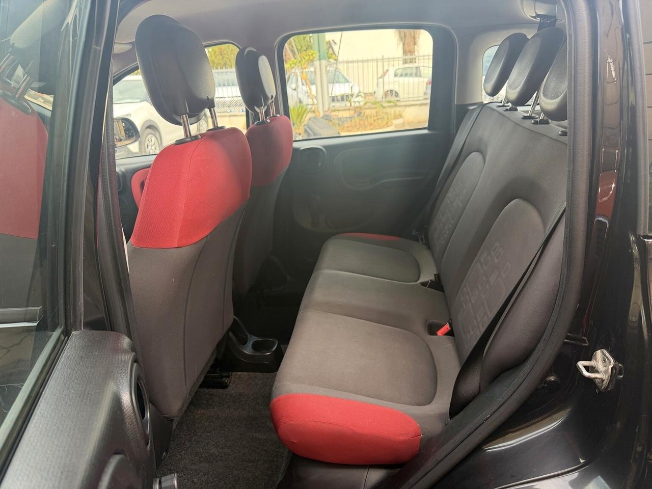 Fiat Panda 2016 1.2 Lounge Garanzia 11/2027