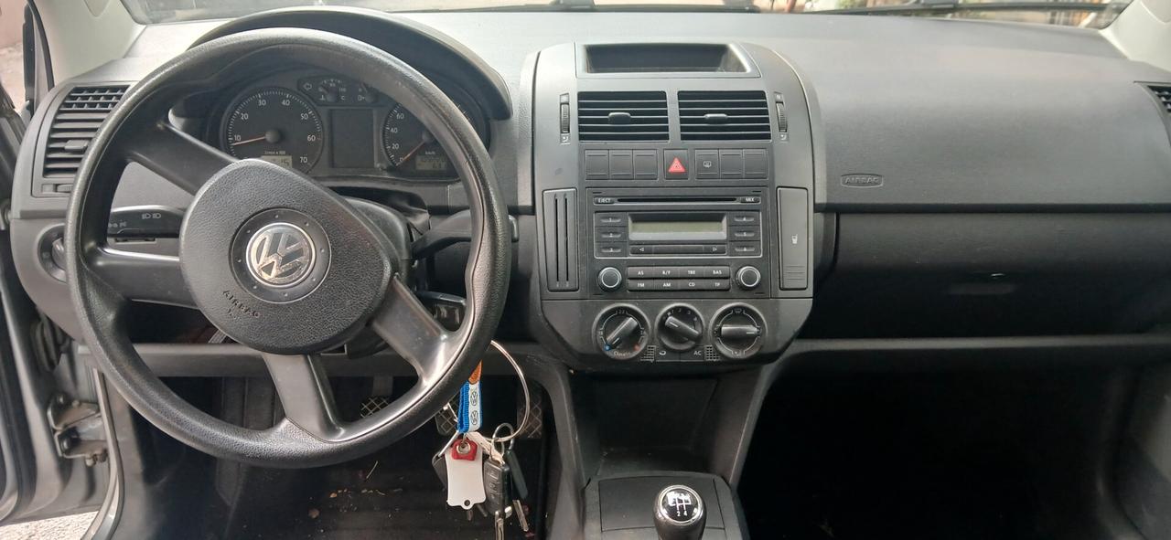 Volkswagen Polo 1.2/70CV 12V 5p. Trendline