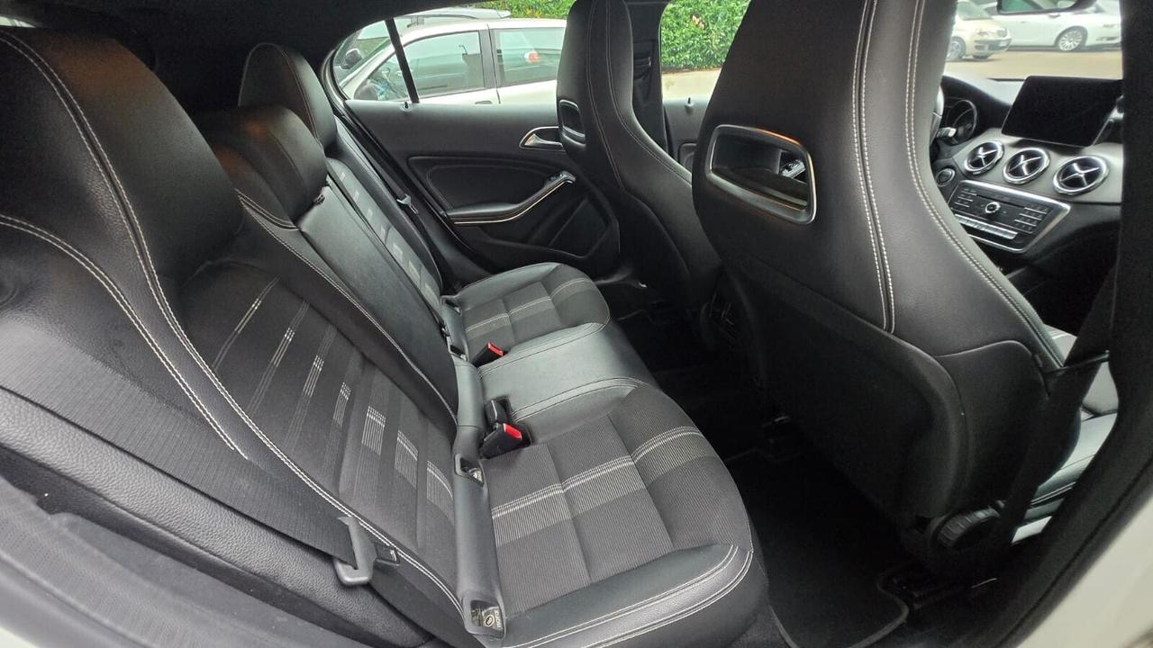 Mercedes-benz GLA 200d Automatic Premium